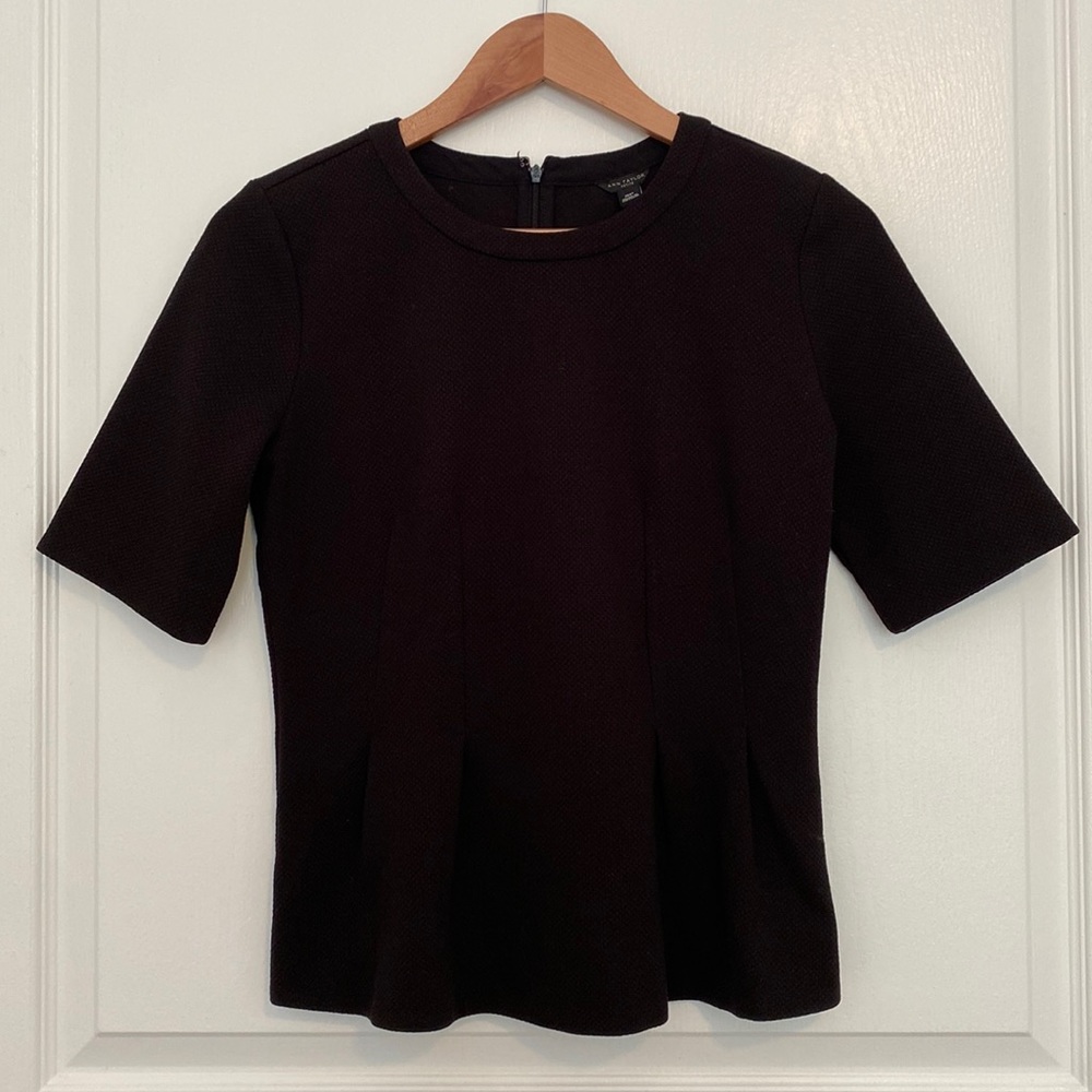 Ann Taylor Petite Black Top Small